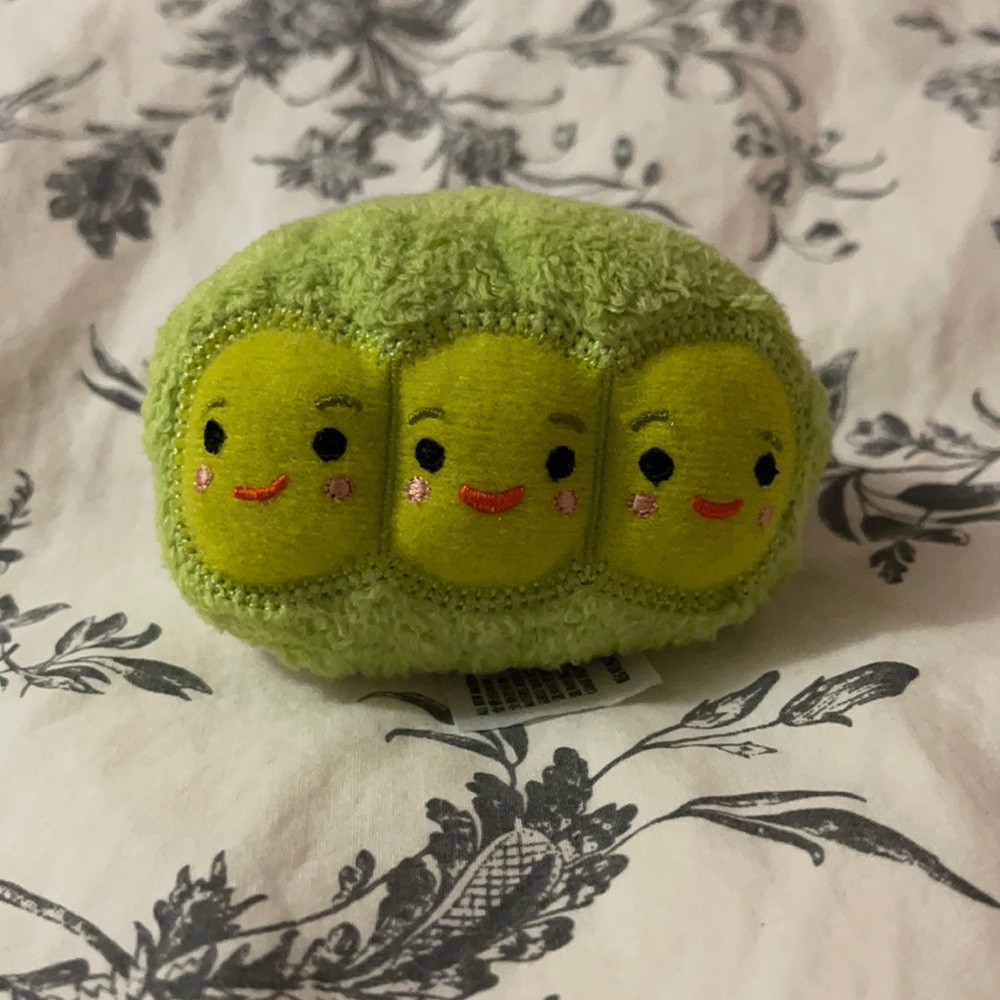 mini tsum tsum peas in a pod, toy story